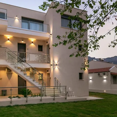 B&d Luxury Apartament *