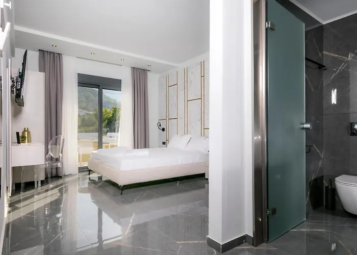 B&d Luxury Apartament *